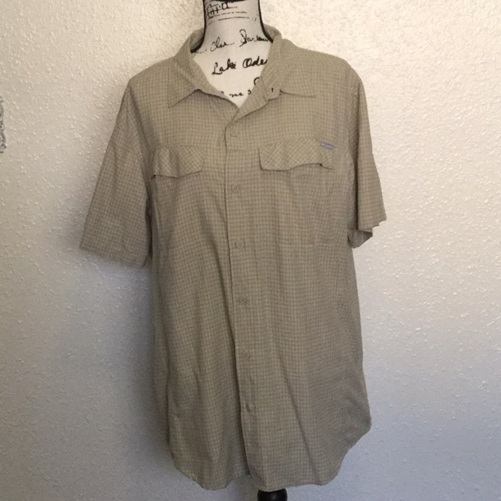 Columbia button down shirt
